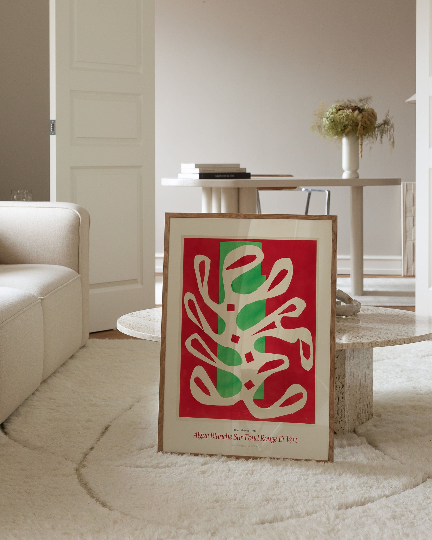 Algue Blanche Sur Fond Rouge Et Vert