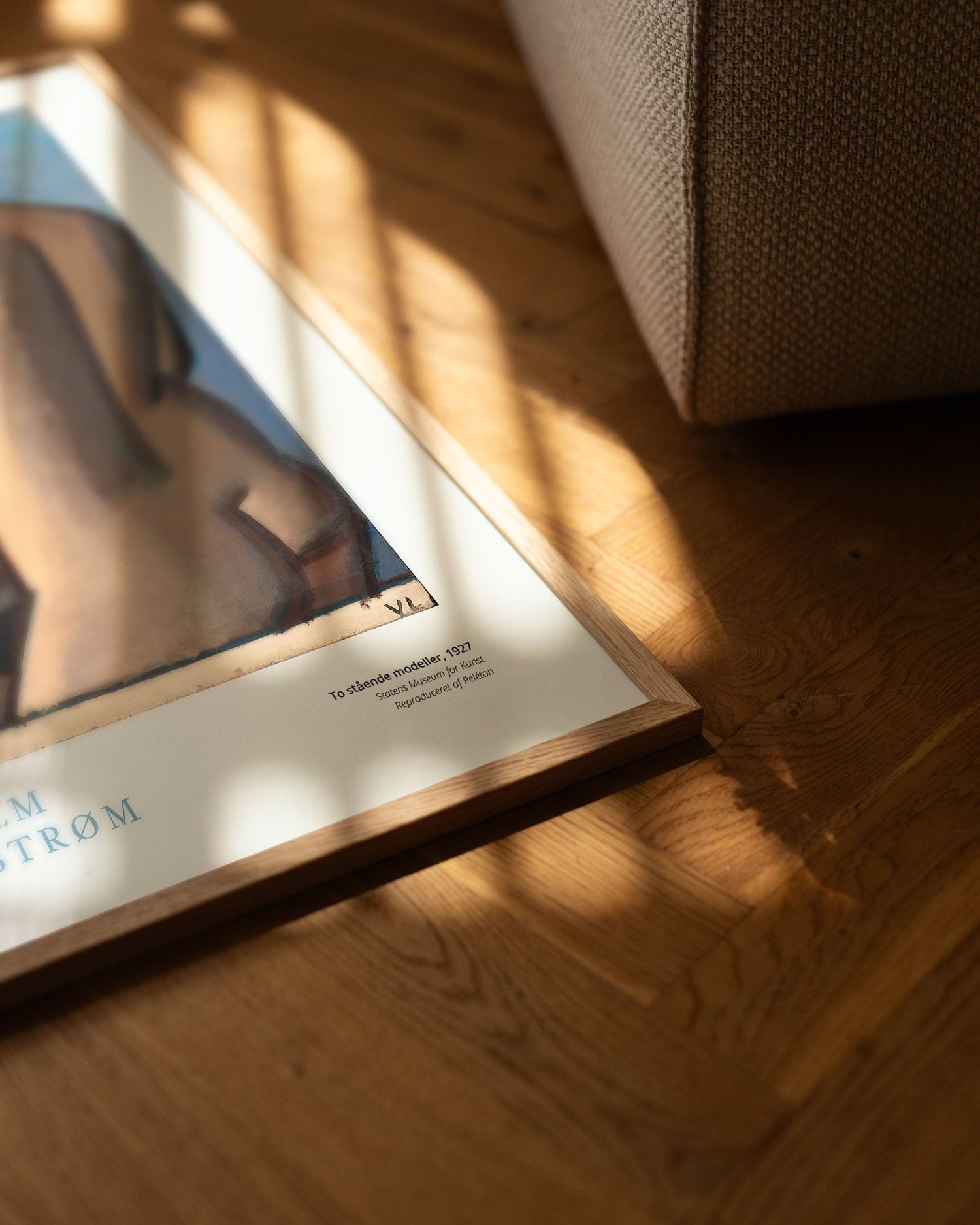 To stående modeller