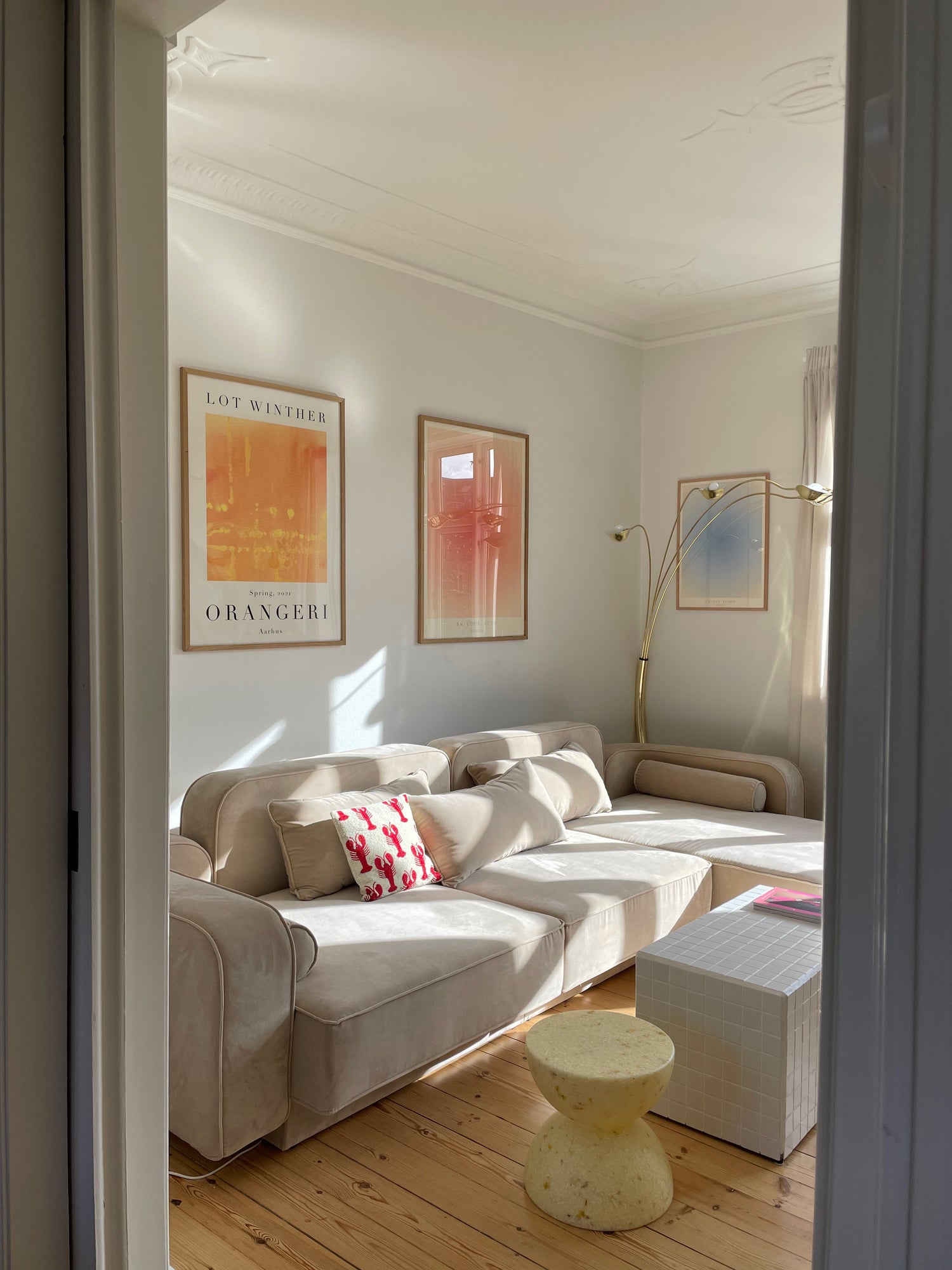 Legendary and colorful art prints for the living room