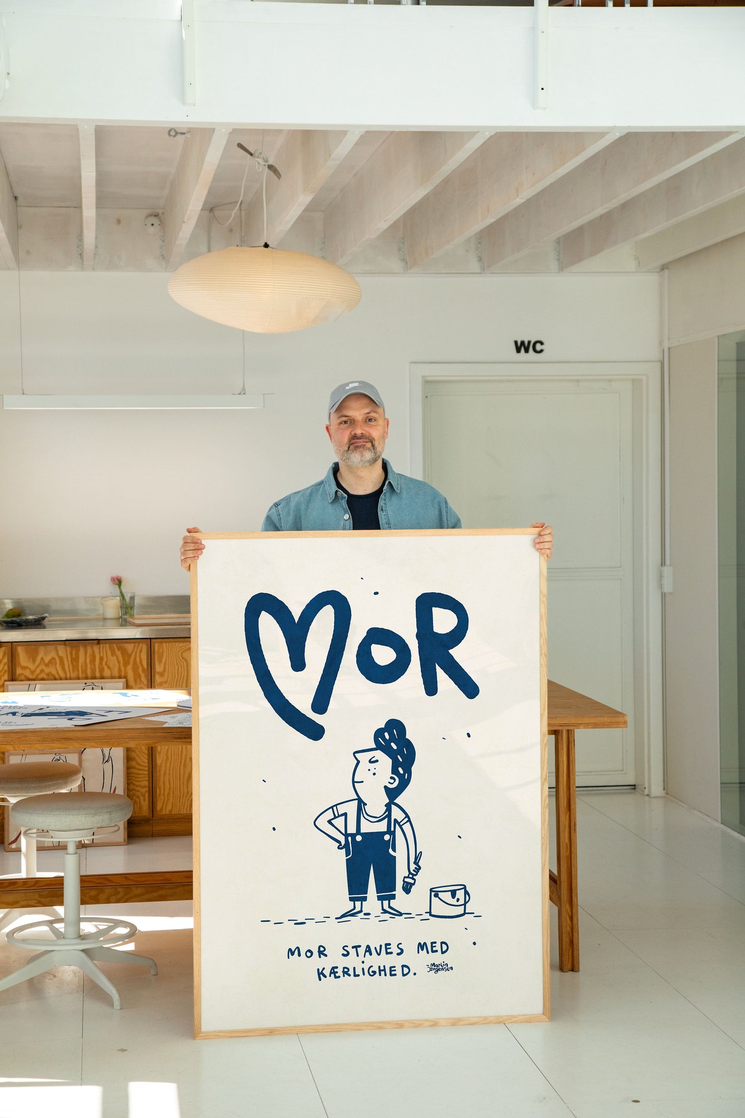 Mother sticks with love - blue